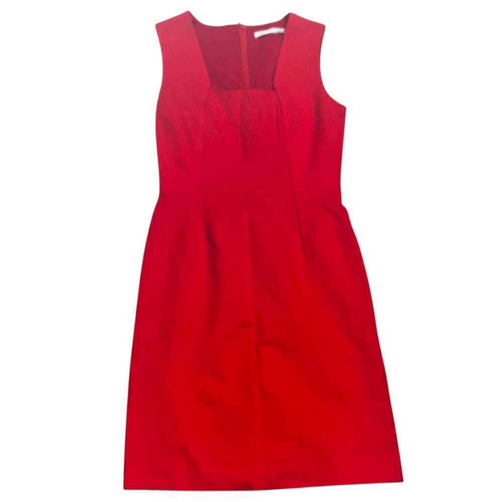 DONATED Trina Turk Size 4 Red Shift Party Career Dress Solid Round Neck V Back
